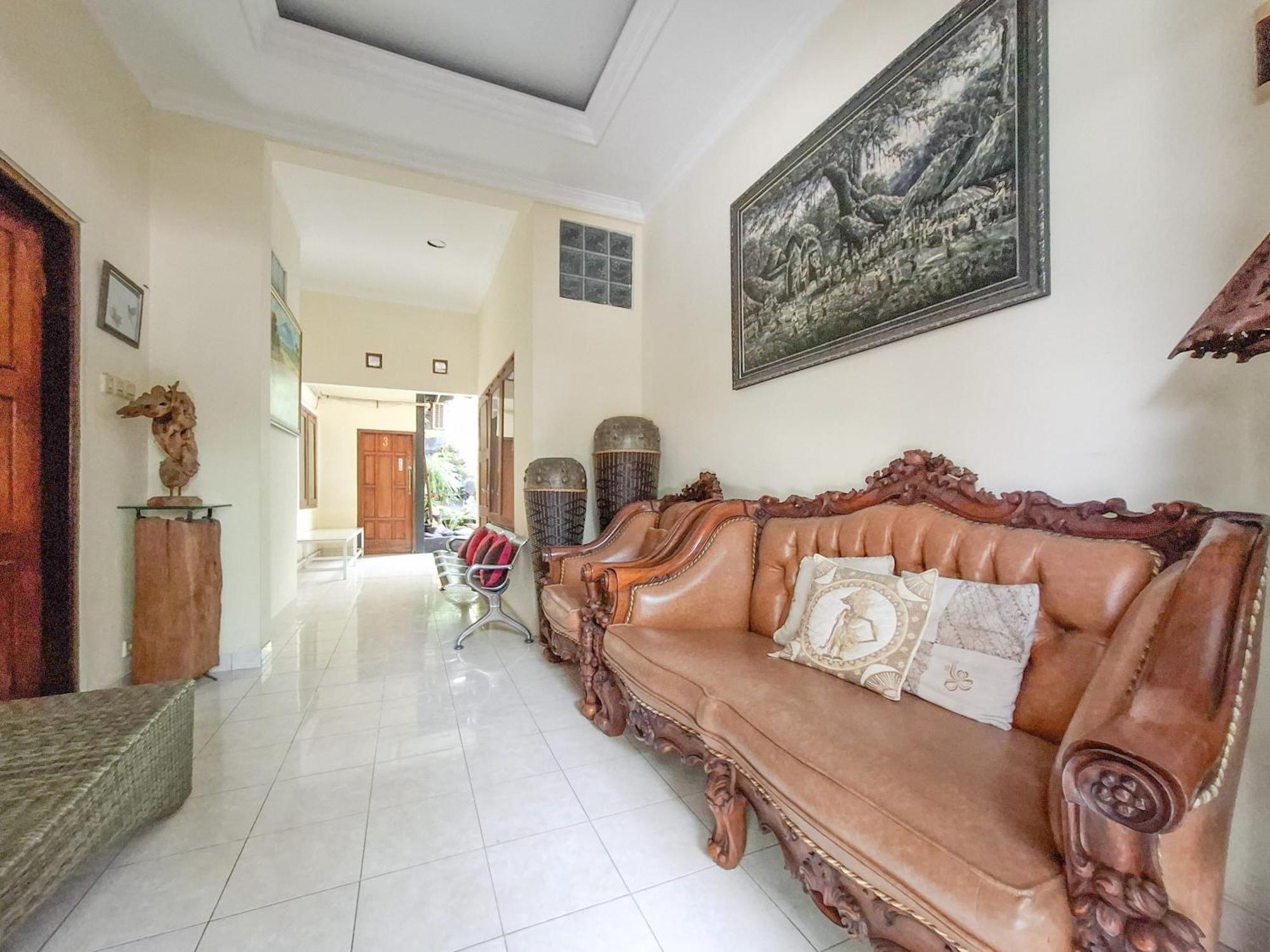 Alam Citra Bnb Mitra Reddoorz Gandok Exterior foto