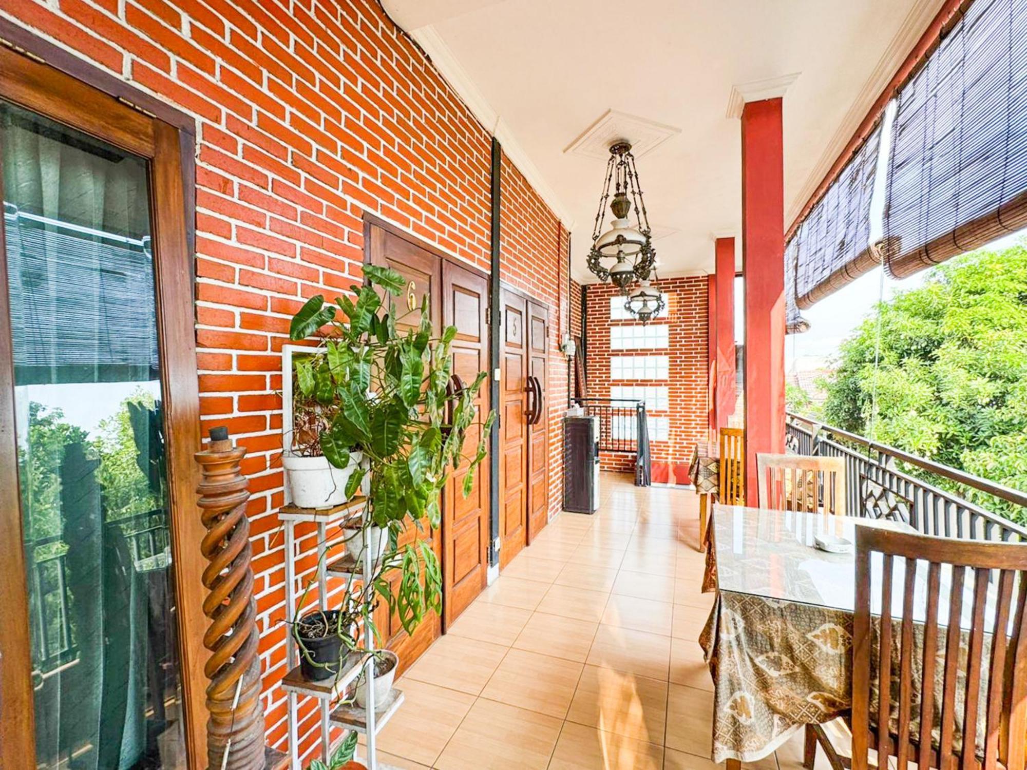 Alam Citra Bnb Mitra Reddoorz Gandok Exterior foto