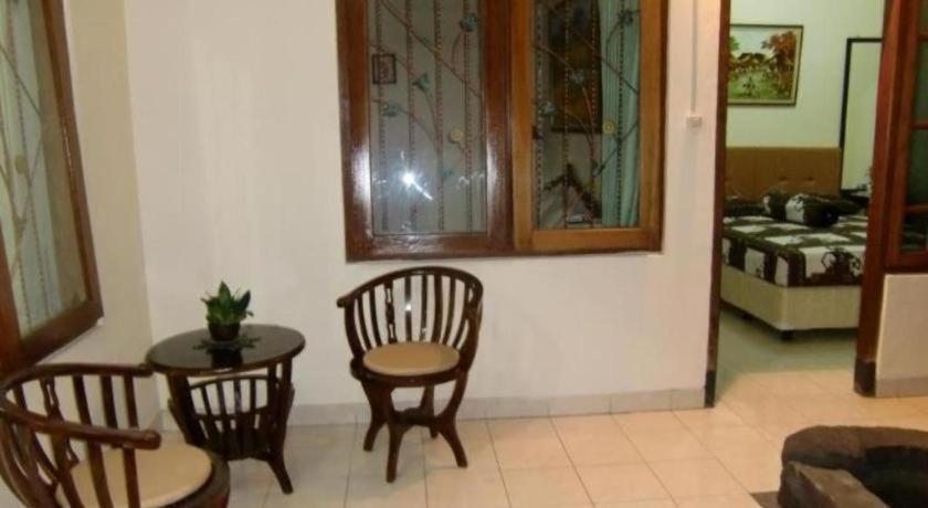 Alam Citra Bnb Mitra Reddoorz Gandok Exterior foto